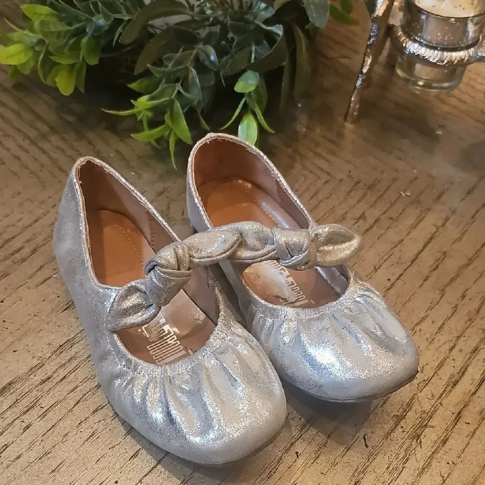 Silver Mary Jane Flats with Bow Size 12 DV Dolce Vita